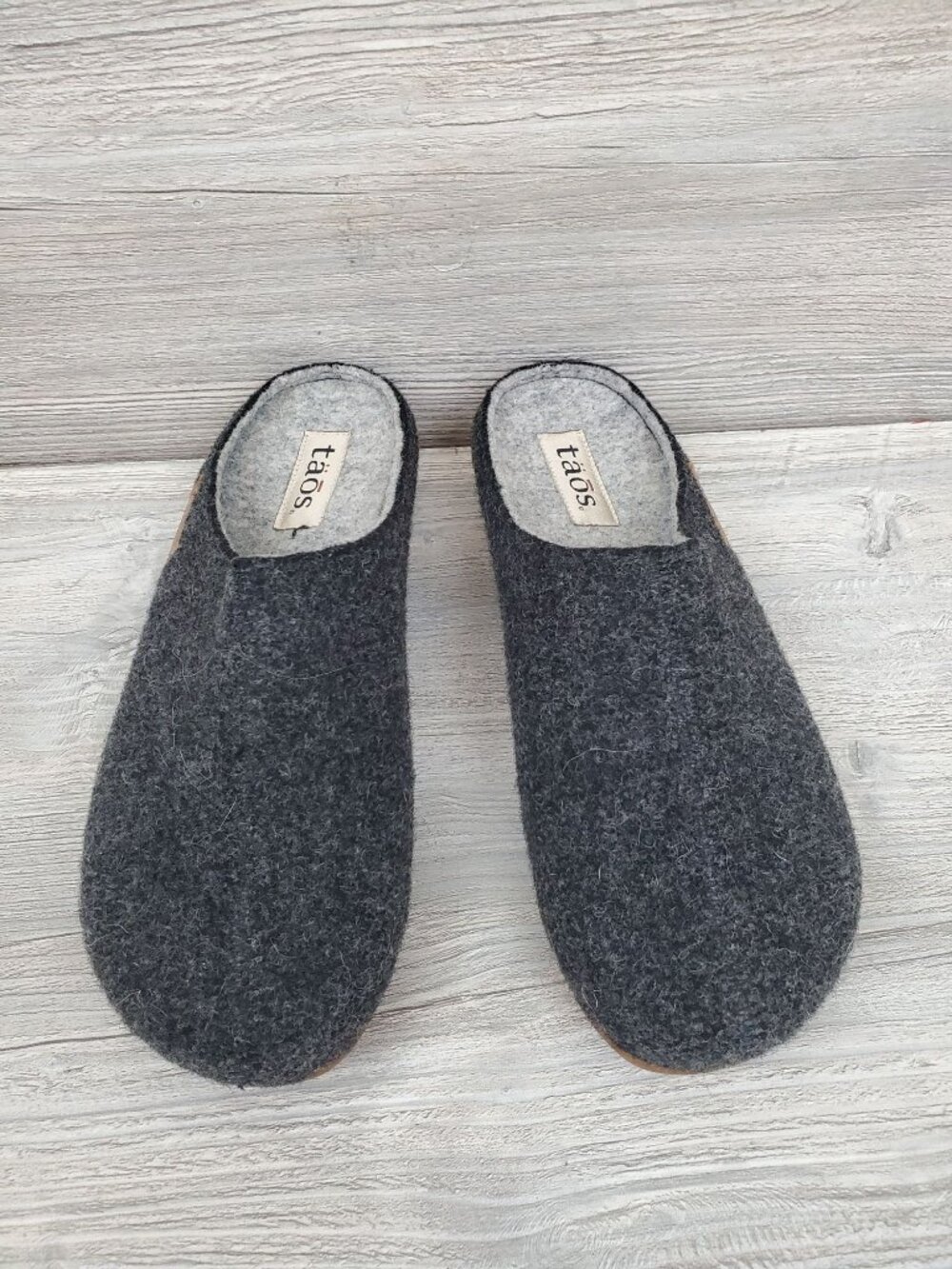 Taos Woolery women's gray wool backless mule - Picture 4 of 11